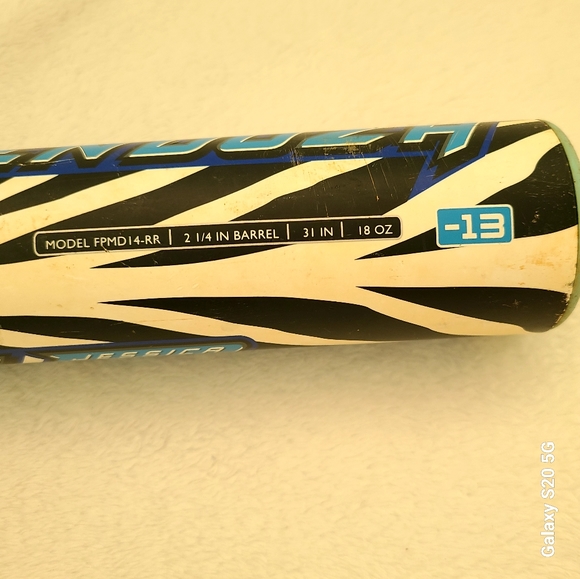 Jessica Mendoza Louisville Slugger - Picture 5 of 9